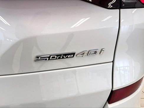Used 2025 BMW X5 sDrive40i w/ M Sport Package RWD image 9