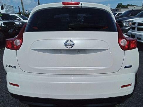 Used 2013 Nissan Juke S image 6
