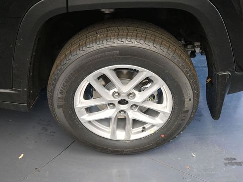 New 2025 Jeep Grand Cherokee Laredo X w/ Luxury Tech Group I image 15