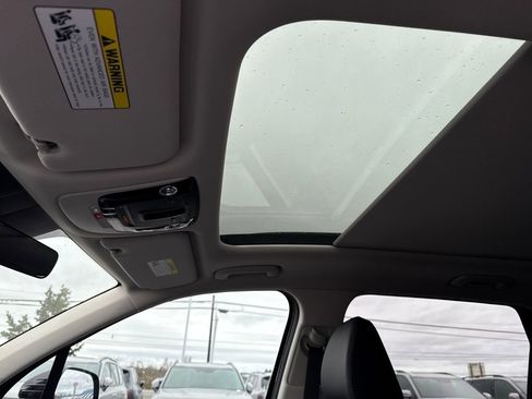 New 2025 Kia Sorento SX image 24