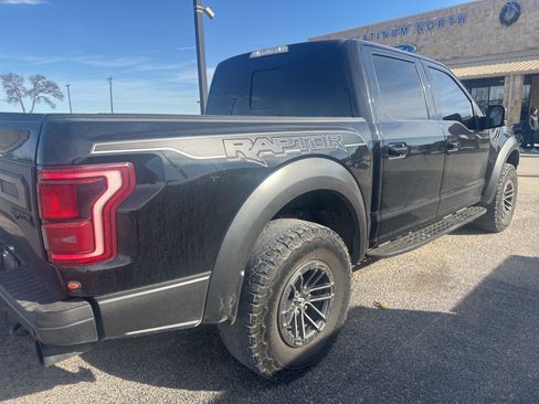 Used 2020 Ford F150 Raptor w/ Equipment Group 802A Luxury image 4