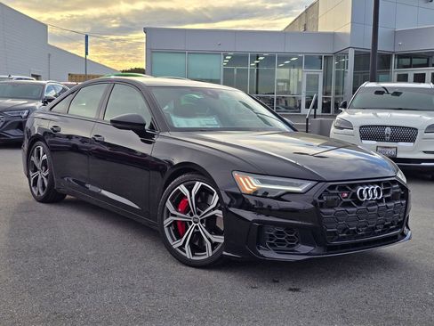 Used 2025 Audi S6 Prestige image 1