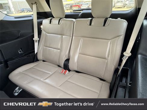 Used 2021 Ford Explorer XLT w/ Equipment Group 202A image 33