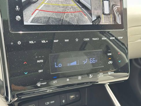 Certified 2023 Hyundai Tucson Limited AWD/4WD image 24