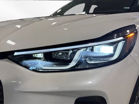 Used 2024 Ford Escape Platinum image 13