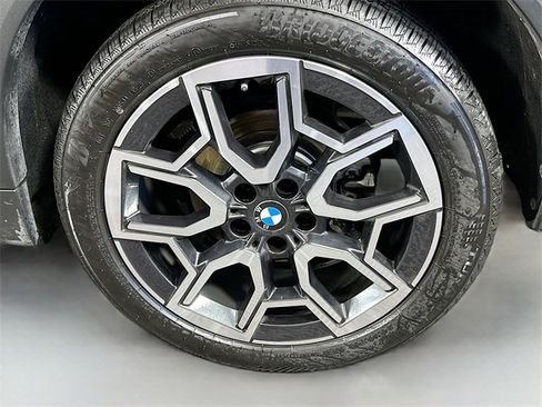 Used 2025 BMW X2 xDrive28i image 31