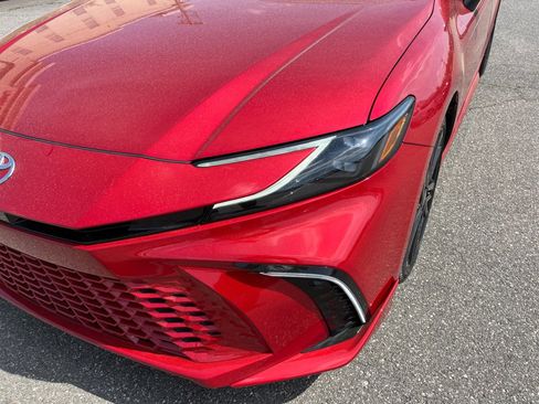 Used 2025 Toyota Camry XSE w/ Premium Package image 27