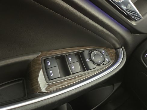 Used 2023 Chevrolet Malibu LT FWD image 32