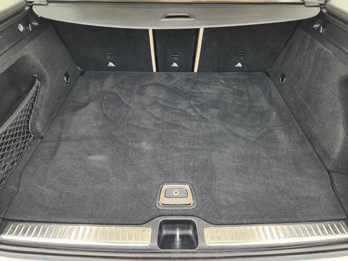 Used 2022 Mercedes-Benz GLC 300 GLC 300 image 32