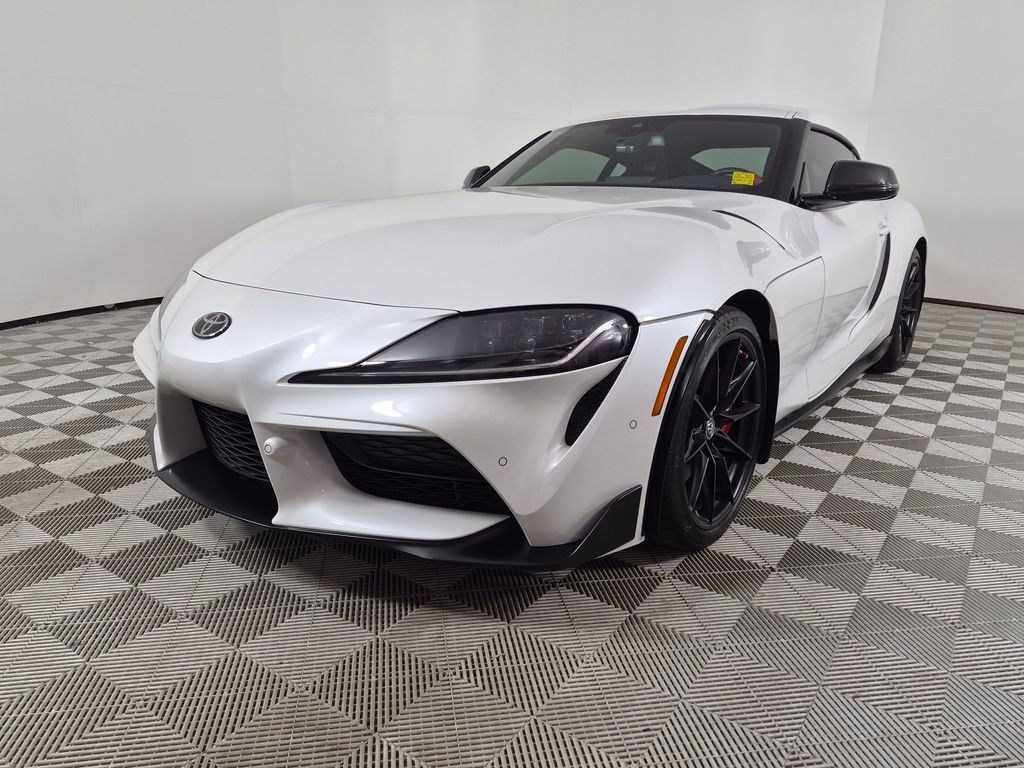 Used 2026 Toyota Supra w/ Driver Assist Package RWD image 7