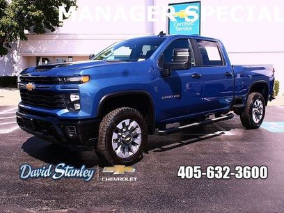Used 2025 Chevrolet Silverado 2500 Custom w/ Custom Value Package