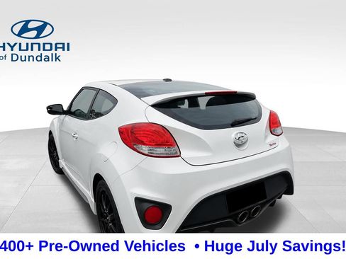 Used 2016 Hyundai Veloster Turbo FWD image 2