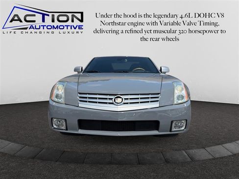 Used 2005 Cadillac XLR image 3
