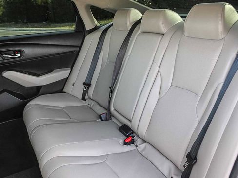 Certified 2025 Honda Accord EX-L image 18