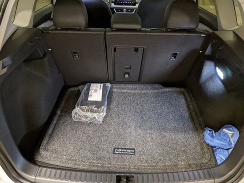 New 2026 Volkswagen Taos SEL image 26