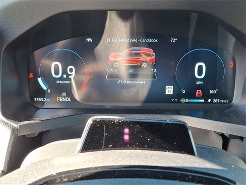 Certified 2025 Ford Explorer ST-Line image 17