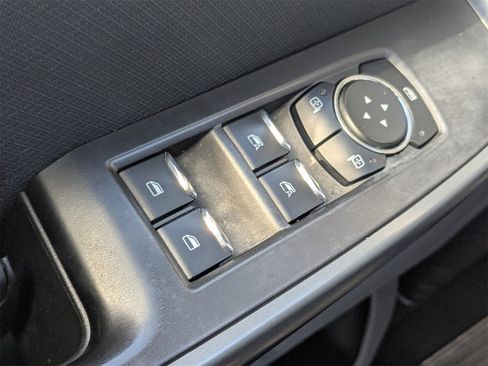 Used 2023 Ford F150 XLT image 25