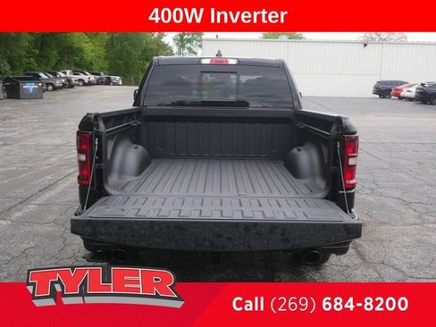 New 2026 RAM 1500 4x4 Crew Cab image 19