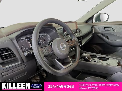 Used 2021 Nissan Rogue S FWD image 10