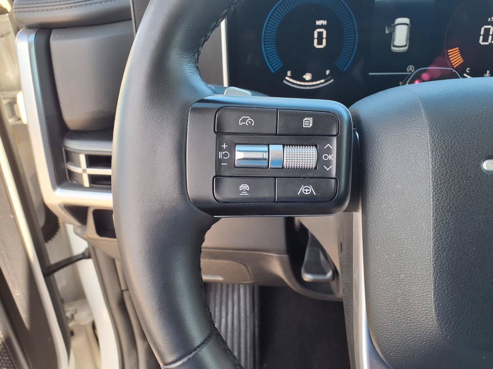 Used 2026 Hyundai Santa Fe SEL FWD image 18