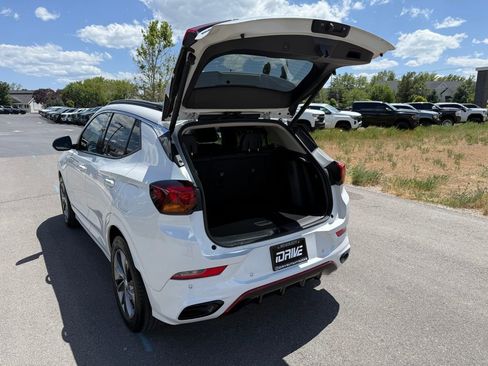 Used 2021 Buick Encore GX Essence w/ Advanced Technology Package FWD image 13