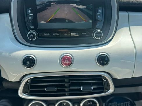 Used 2016 FIAT 500X Lounge image 18