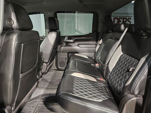 Used 2024 GMC Sierra 1500 Elevation AWD/4WD image 34