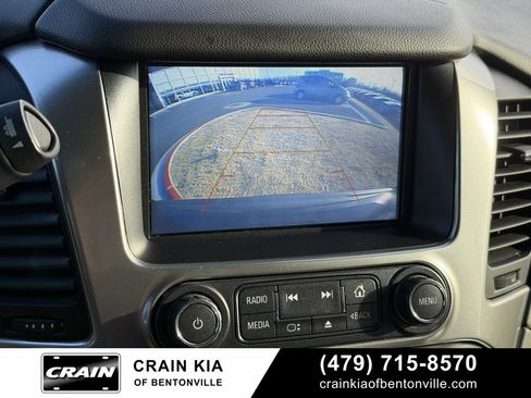 Used 2019 Chevrolet Suburban LT w/ LT Signature Package image 17