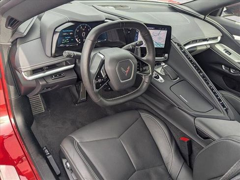 Used 2024 Chevrolet Corvette Stingray Preferred Cpe w/ Z51 Performance Package image 10