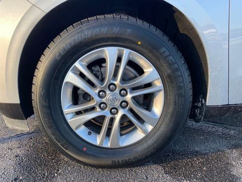 Used 2021 Buick Enclave Essence w/ Sound and Sites Package image 22