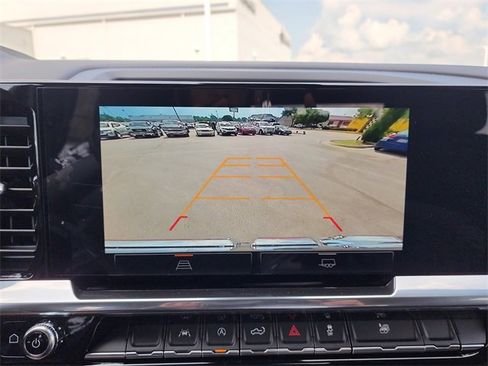 New 2026 GMC Sierra 1500 Elevation image 22