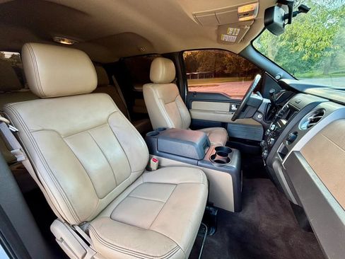 Used 2014 Ford F150 XLT w/ Equipment Group 302A Luxury AWD/4WD image 19