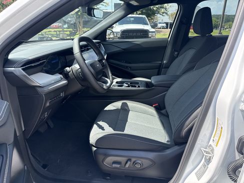 New 2026 Jeep Cherokee Laredo AWD/4WD image 9