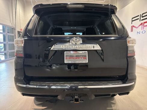 Used 2023 Toyota 4Runner Limited AWD/4WD image 6