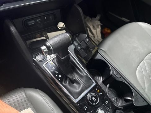 Used 2023 Kia Sportage X-Line w/ X-Line Premium Package AWD/4WD image 7