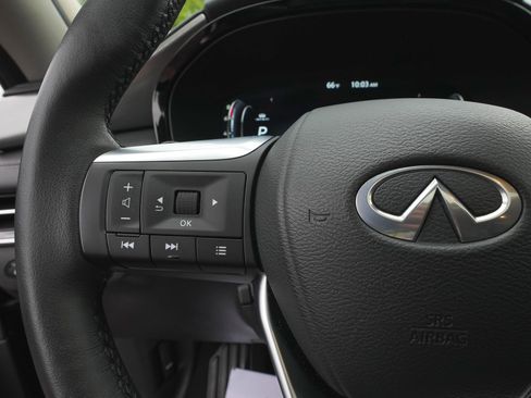 Used 2025 INFINITI QX60 Luxe AWD/4WD image 22