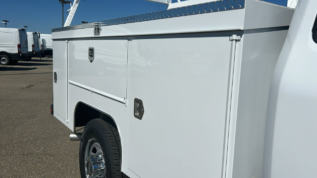 New 2026 Ford F350 XL w/ XL Chrome Package AWD/4WD image 12