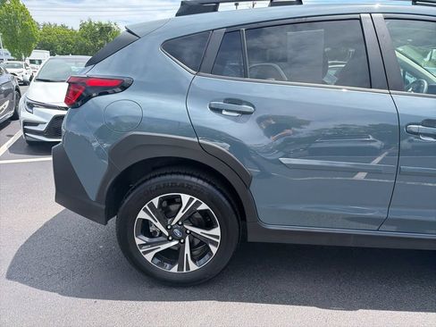 Used 2025 Subaru Crosstrek 2.5i Premium AWD/4WD image 4