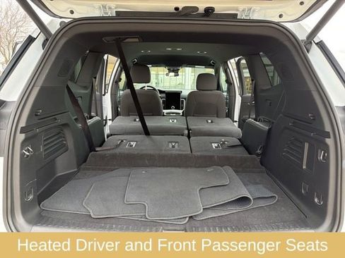 Used 2025 GMC Acadia Elevation image 18