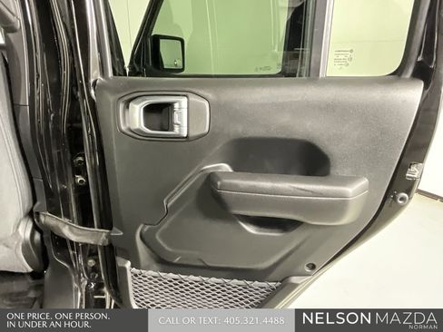 Used 2023 Jeep Wrangler Sport S image 18