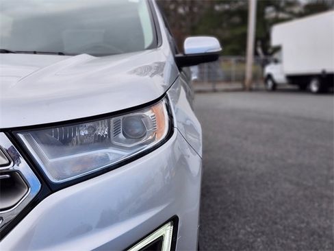 Used 2016 Ford Edge SEL w/ Equipment Group 201A image 10
