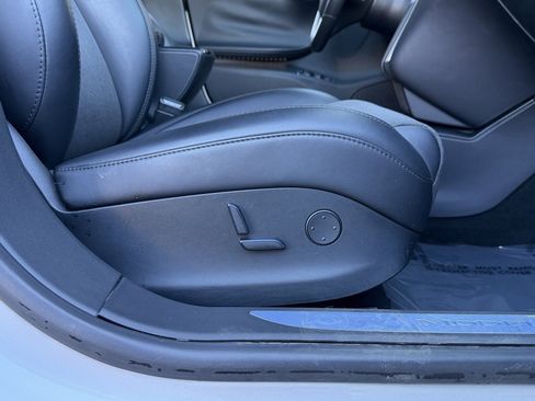 Used 2017 Tesla Model S 75 image 35