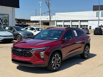 Used 2025 Chevrolet Trax RS w/ Driver Confidence Package