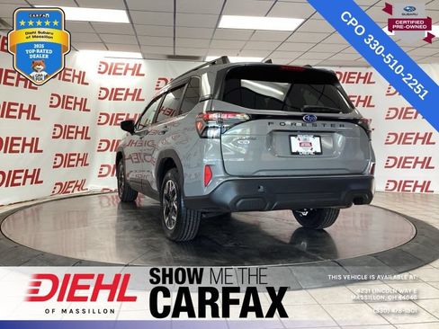Used 2026 Subaru Forester Premium AWD/4WD image 5