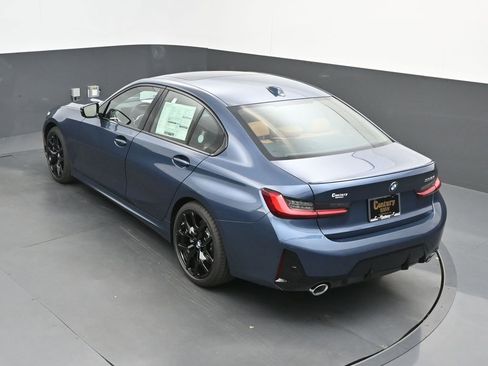 New 2026 BMW 330i Sedan w/ M Sport Package image 42