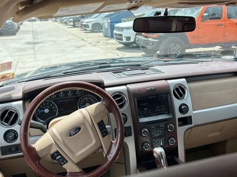Used 2014 Ford F150 King Ranch w/ King Ranch Luxury Package AWD/4WD image 26