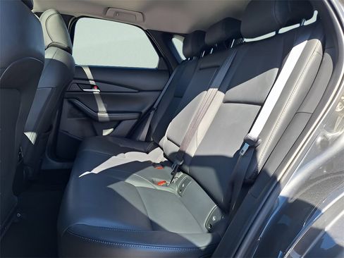 Used 2024 MAZDA CX-30 AWD 2.5 S w/ Preferred Package image 13