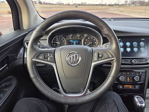 Used 2019 Buick Encore Essence AWD/4WD image 21