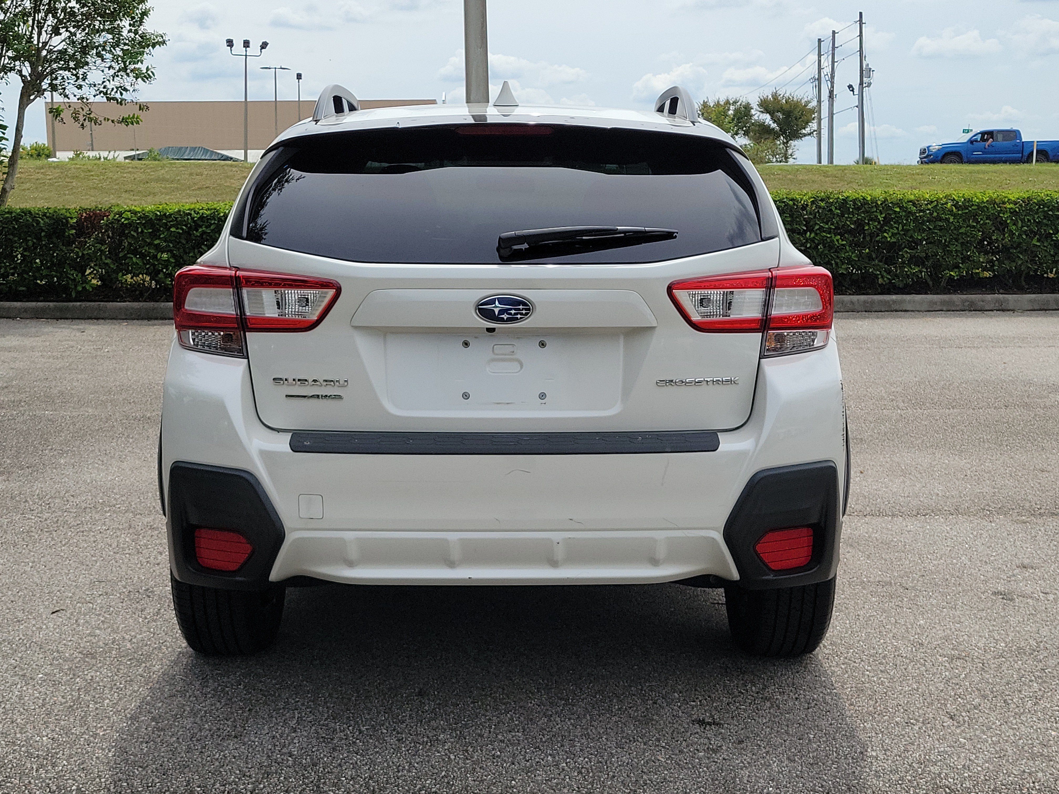 Used 2018 Subaru Crosstrek 2.0i Premium AWD/4WD image 6
