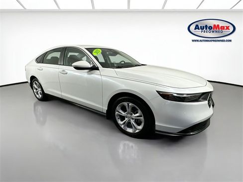 Used 2025 Honda Accord LX image 1